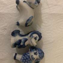 Гжель, в Москве