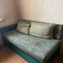 Диван, в Москве