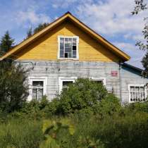 Дом из бревна в Шенкурском районе Архангельской области, в Нижнем Тагиле
