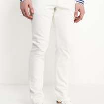 Продам новые стильные белые джинсы DC Shoes оригинал, в г.Актобе