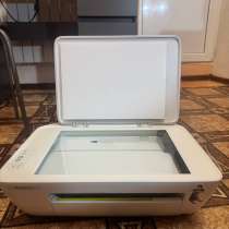 Продам принтер HP DeskJet 2130, полностью в рабочем состояни, в Ростове-на-Дону