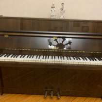 Пианино Петроф, в Москве