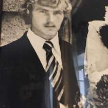 Ищуродственников Скрипникова Анатолия Евгеньевича, в Москве