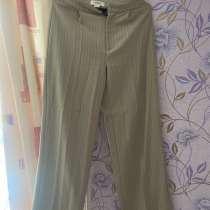 Женские брюки, 28 размер (М) Магазин pull&bear, в Уфе