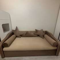 Продаю диван, в Москве