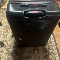 Чемодан, PENGUIN, в Красном Яре