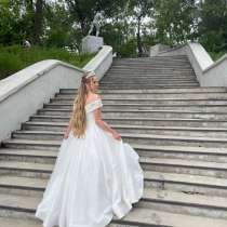 Продам выпускное/свадебное платье в идеальном состоянии, в Артеме