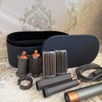 Стайлер Dyson, в Москве