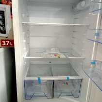 Продам новый холодильник, в Волхове