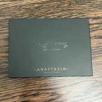 Палетка для лица ANASTASIA BEVERLY HILLS contour kit, в Москве