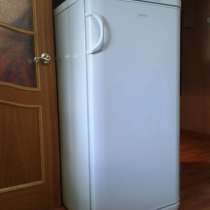 Отдаю холодильник, в Москве