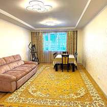 ПРОДАМ 4-ком. кв. ЖК Бурлин, пр. Сарыарка, Центр,157 кв. м, в г.Астана