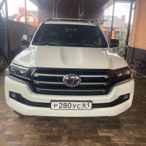 Тойота Лэнд крузер 200, в Ростове-на-Дону