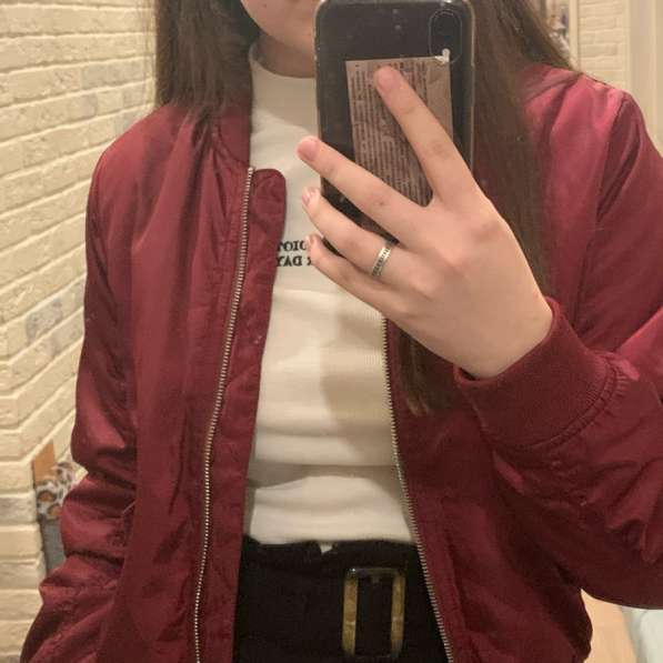 Бомбер на резинке