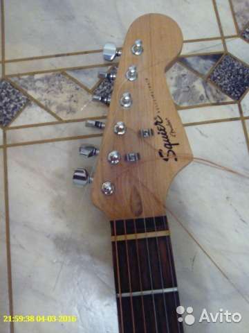 "Fender squier bullet strat tremolo HSS -RW - Black" в Новоуральске фото 3
