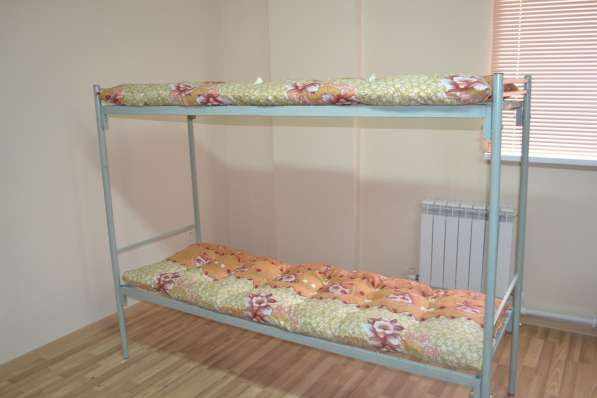 Металлические кровати для стоителей в фото 4