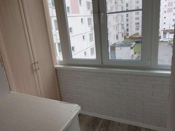 Остекление балконов и лоджий, пластиковые окна с витражами в Москве фото 6