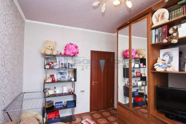 Продам 2-комнатную квартиру на Дзержинского, 3а в Сургуте фото 7