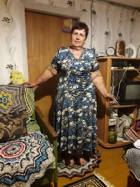 Таня, 65 лет, хочет пообщаться – Ищу иужчину для общения в Саратове