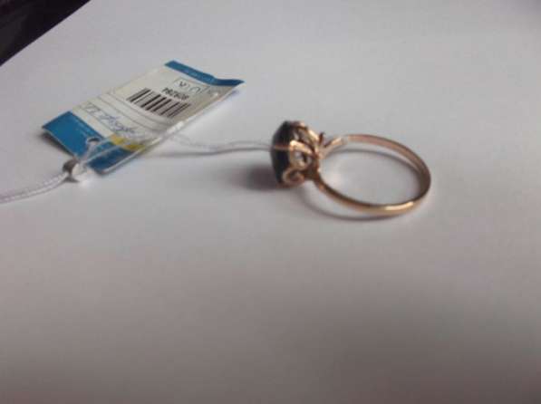 Золотое новое кольцо с натуральным сапфиром в Москве фото 5