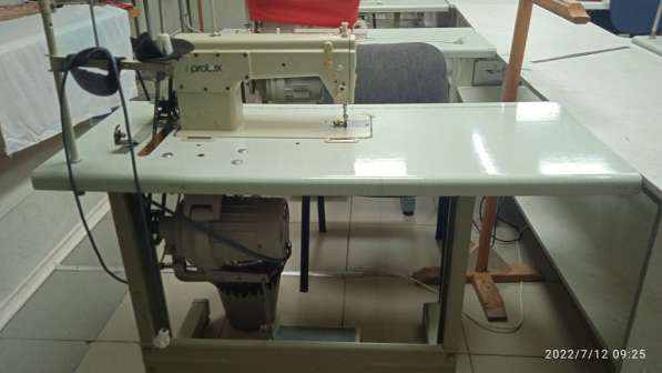 Швейные машинки промышленные в фото 17
