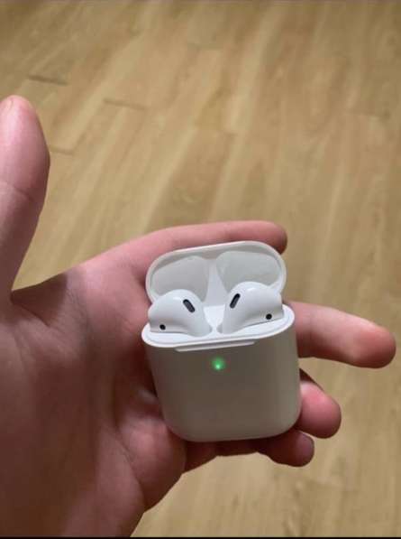 AirPods 2 в Москве фото 3