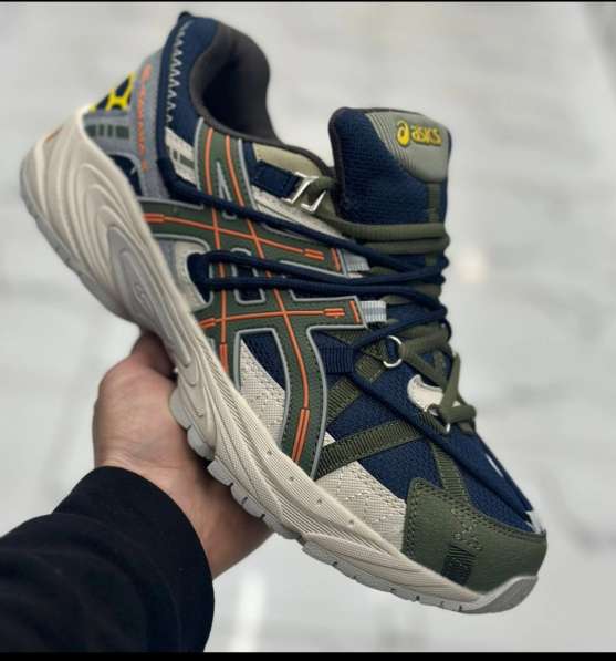 Кроссовки ASICS в Москве фото 4