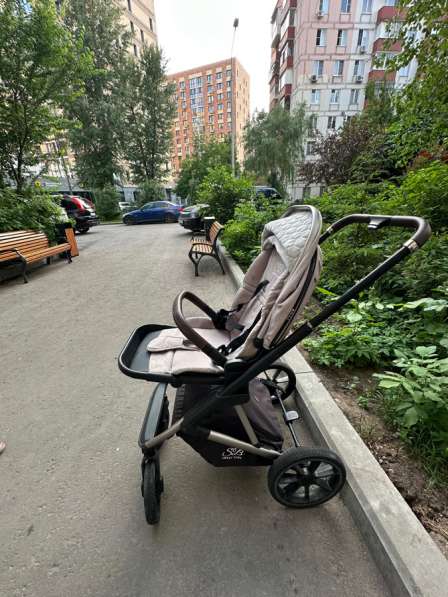 Коляска в Москве