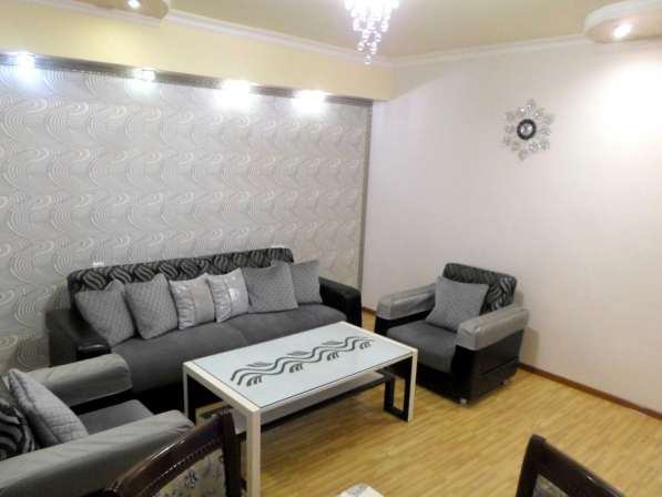4комн, в центре Еревана в фото 6