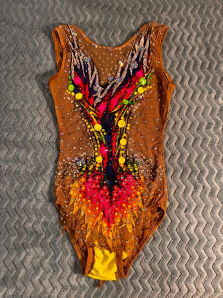 Купальник для художественной гимнастики в Москве