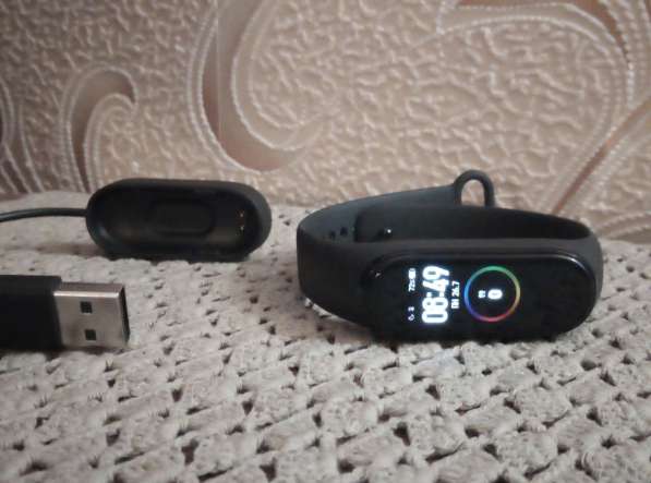 Фитнес-браслет Mi Smart Band 4 в Великих Луках фото 3