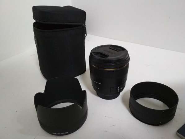 Объектив Sigma 85 mm 1:1.4 на Nikon
