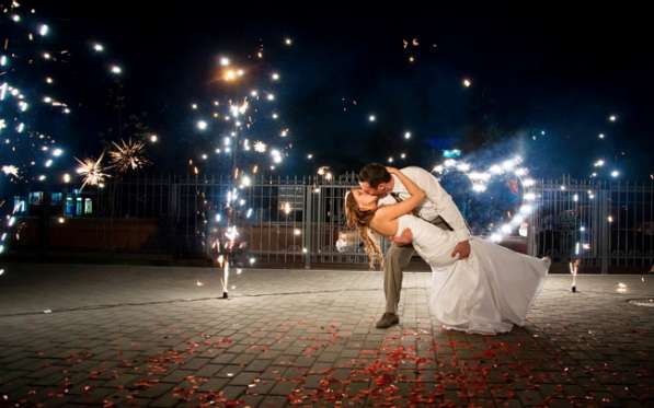 Ольга Уварова професійна ведуча в фото 11