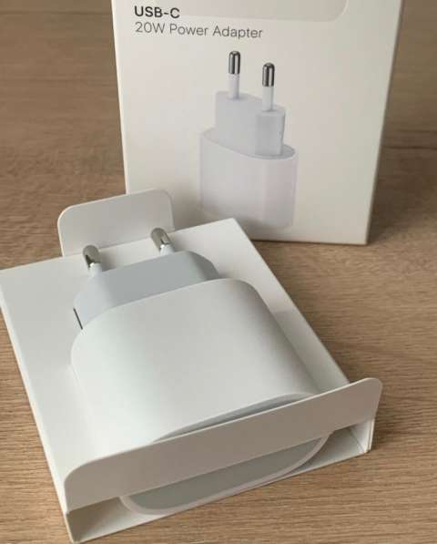 Power Adapter Apple