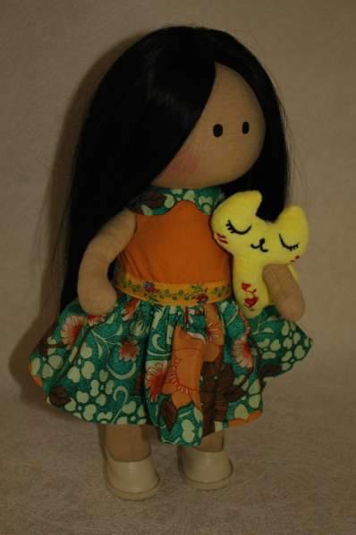 Текстильная игровая кукла с гардеробом 16комплектов одежды в Краснодаре фото 10