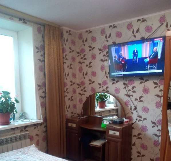 Продам двухкомнатную квартиру в Ростов-на-Дону.Жилая площадь 45 кв.м.Этаж 4.Дом кирпичный.