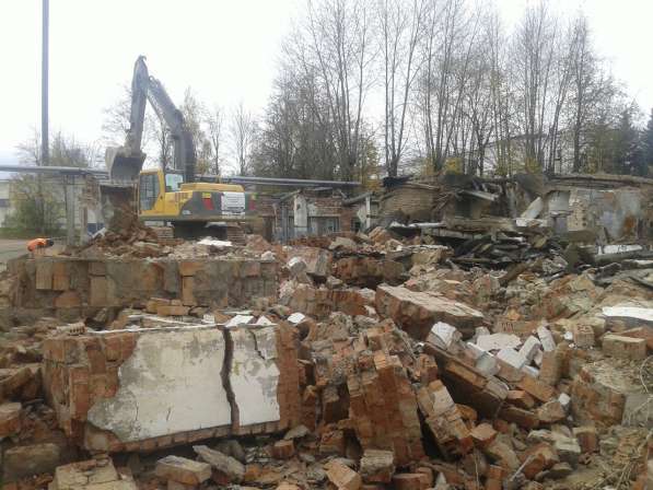 Демонтаж, снос, разбор домов и сооружений в Великом Новгороде фото 5
