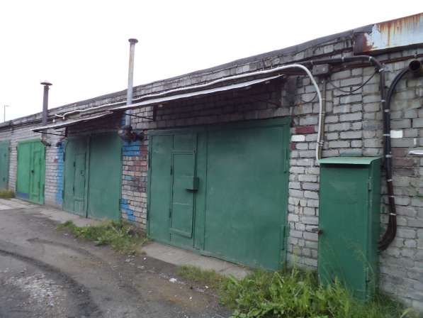 Продам кирпичный гараж с подвалом в Мурманске