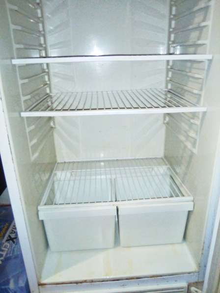 Продам холодильник атлант в Фролово