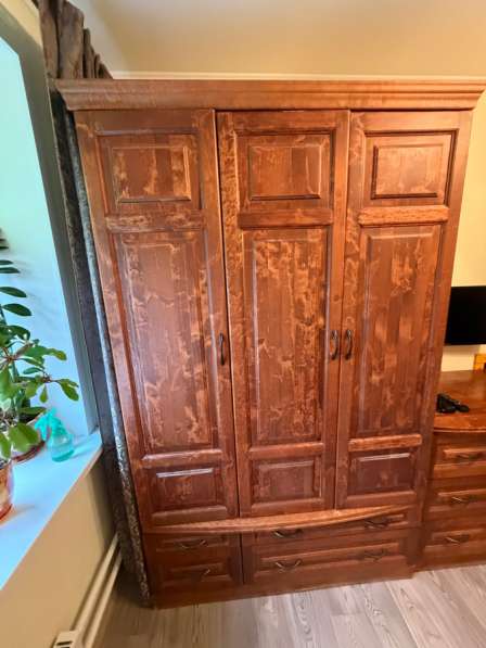 Шкаф бельевой