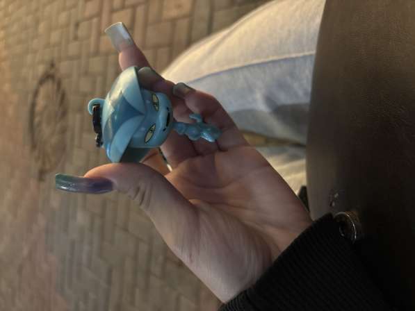 ОБМЕН!!!! меняю сасса и полен на плага, вайза или трикс