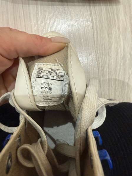 Коньки детские, размер 34 в Москве