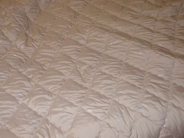 Всесезонное Полутора спальное одеяло из верблюжьей шерсти в Москве фото 3