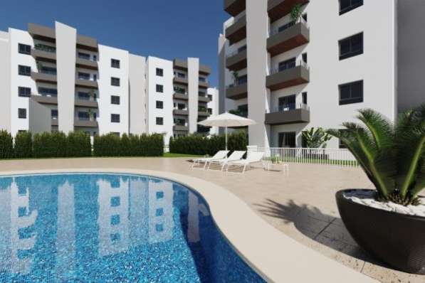 Недвижимость в Испании, Новая квартира в Сан-Мигель-де-Салин в фото 3