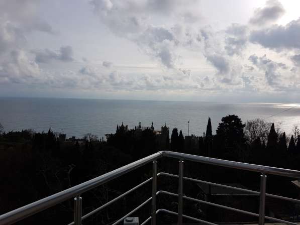 Продам квартиру в г. Алупка с панорамой на море и горы возле в Ялте фото 6