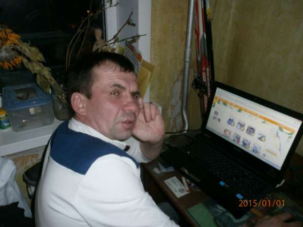 Виталик, 45 лет, хочет пообщаться