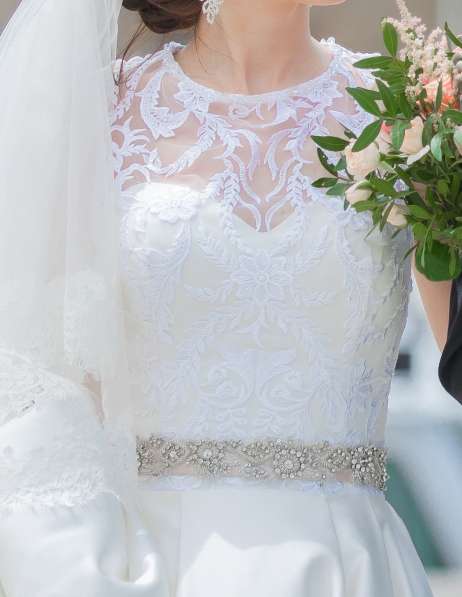 Продам свадебное платье в Симферополе фото 5