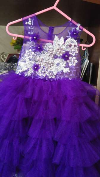 Продается новое платье для девочки размер 80 + ободок в Тольятти