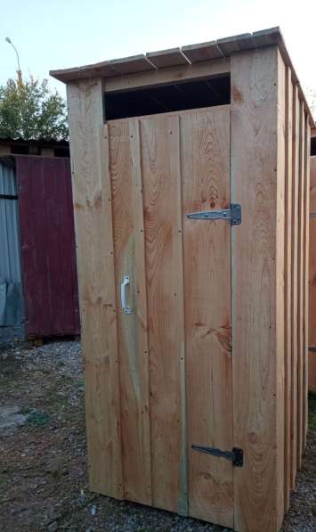 Туалет для дачи деревянный в фото 5