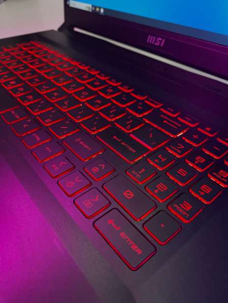 MSI Katana GF76 в Уфе фото 7